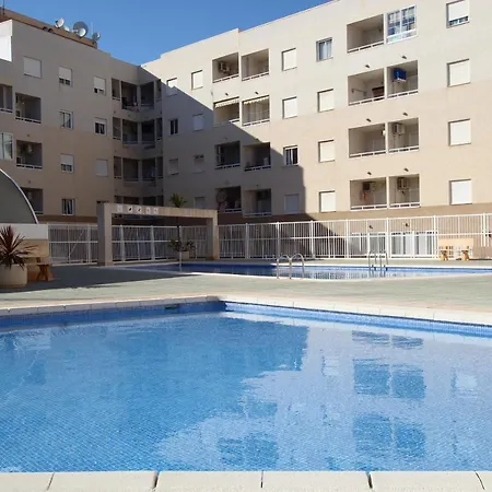Appartamento Apartamento En Torrevieja Para 4 Personas *