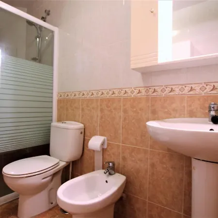 Apartamento En Torrevieja Para 4 Personas *